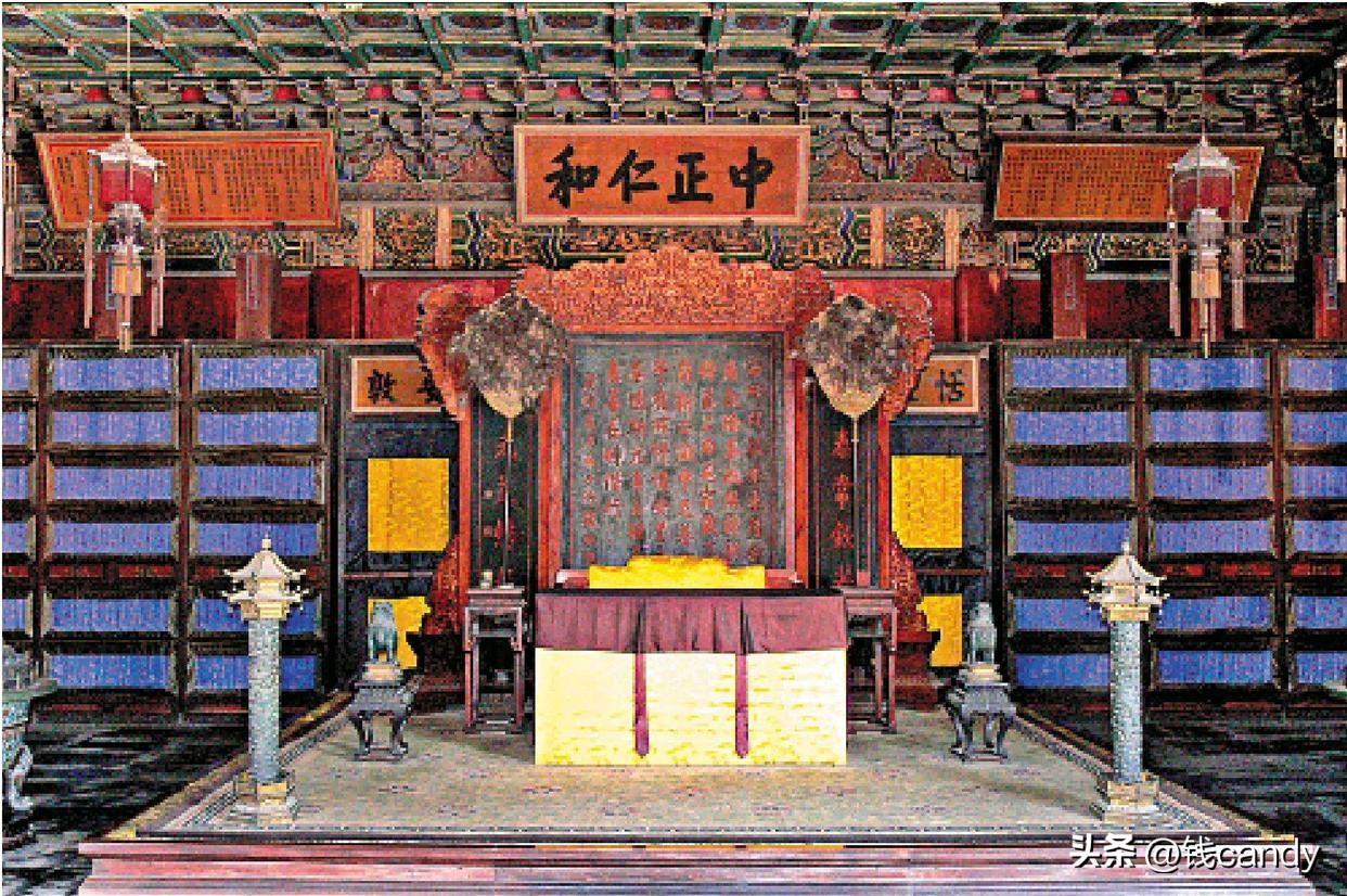 頤和園匾額誰寫的_頤和園匾額_頤和園匾額圖片