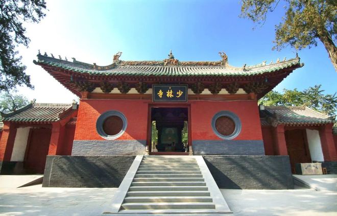 寺廟匾額_寺廟匾額的懸掛方法有哪些_寺廟匾額上題詞